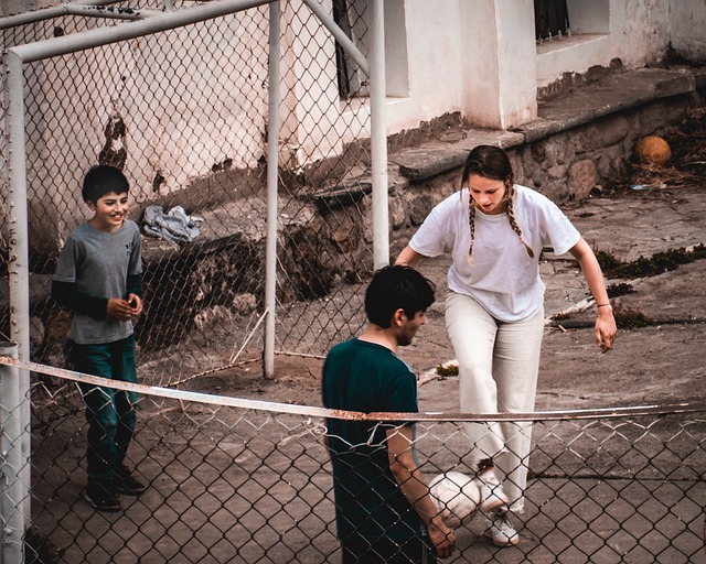 两国足球发 两国足球发